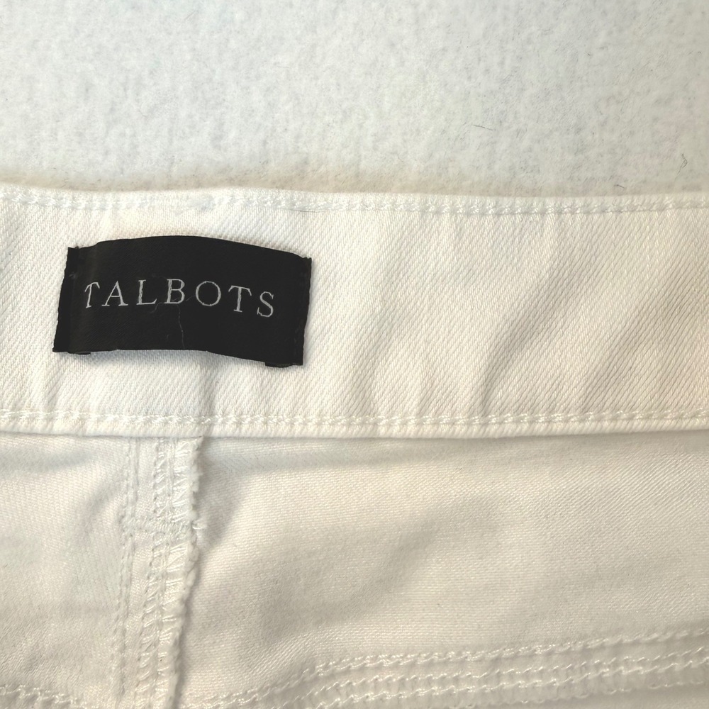 Talbots Girlfriend Denim Shorts 16 White 9" Inseam Stretch Cuffed Mid Rise - Picture 7 of 12
